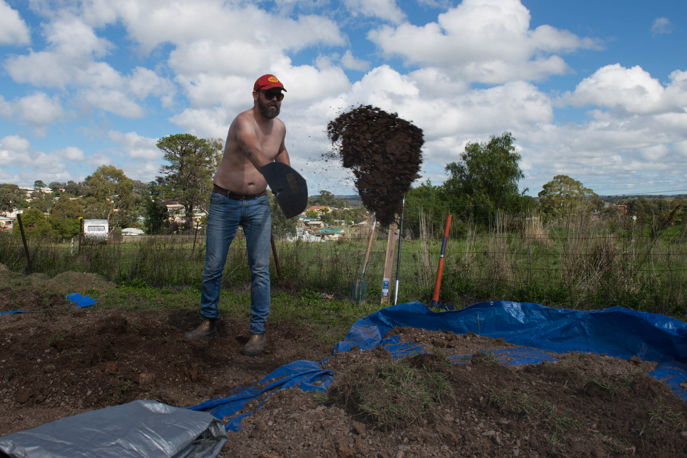 Mark Shorter digging up Kandos