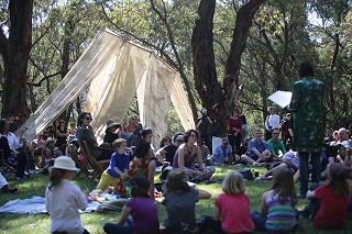 Picnic Among Friends Ceremony, 2010. Photo by Mayu Kanamori